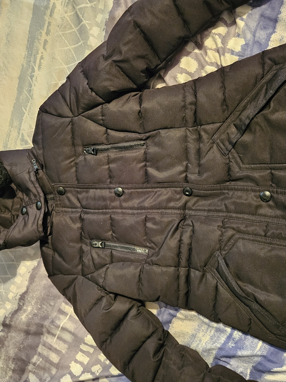 Guess Women's Black Quilted Puffer Coat with Hood